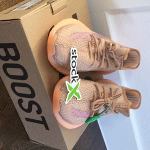 Yeezy Boost 350 Clay V2